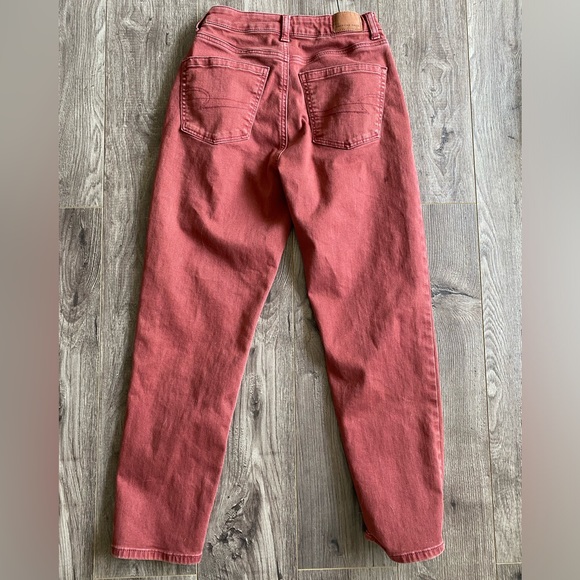 American Eagle super high rise burnt red mom jeans 90% cotton size 2 - Picture 5 of 13